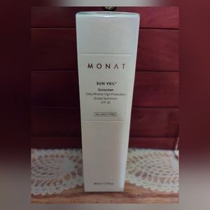 Monat Sun Veil